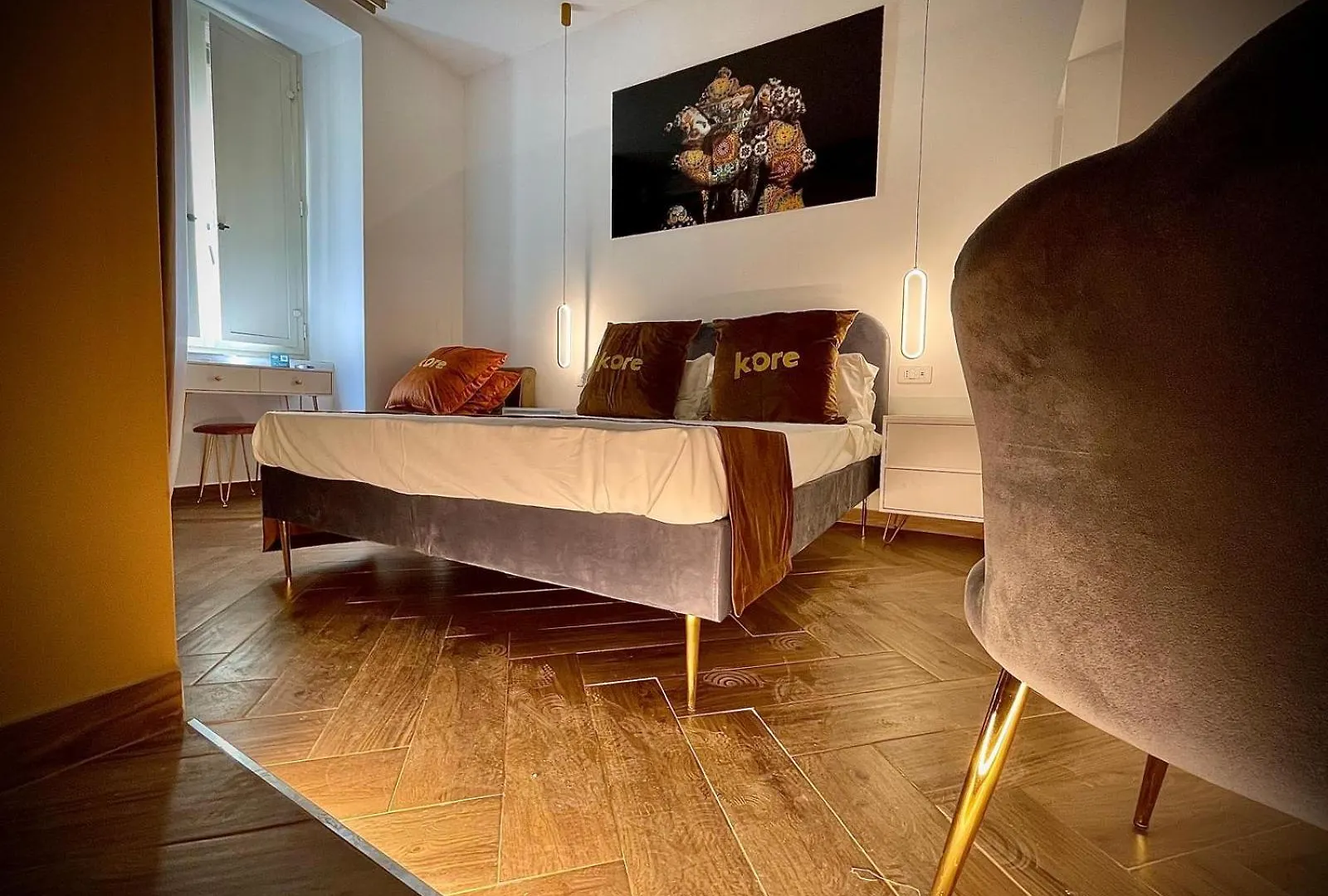 Kore Suite Napoli contacts