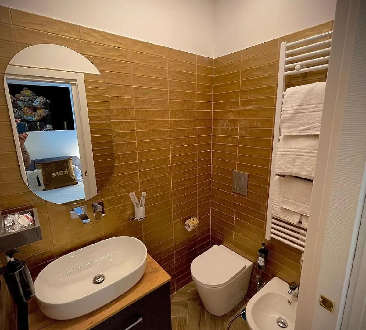 Guest house Kore Suite Napoli Italy